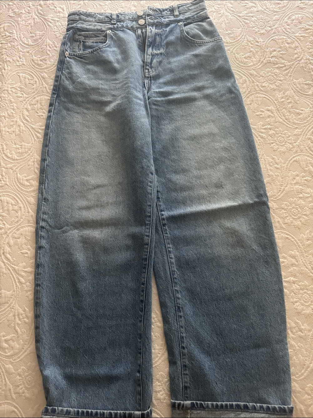 Frame Denim High-Rise Wide Leg Jeans in Washed Blue